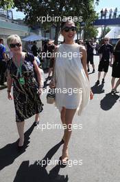 Carmen Lockhart, Mother of Lewis Hamilton with Nicole Scherzinger with Girlfriend of Lewis Hamilton (GBR), McLaren Mercedes  18.03.2012. Formula 1 World Championship, Rd 1, Australian Grand Prix, Melbourne, Australia, Sunday