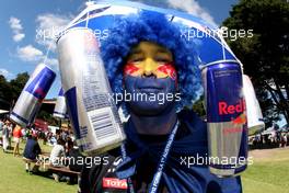Red Bull Racing fan 18.03.2012. Formula 1 World Championship, Rd 1, Australian Grand Prix, Melbourne, Australia, Sunday