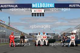 Fernando Alonso (ESP), Scuderia Ferrari, Kimi Raikkonen (FIN), Lotus F1 Team, Jenson Button (GBR), McLaren Mercedes, Lewis Hamilton (GBR), McLaren Mercedes, Sebastian Vettel (GER), Red Bull Racing Michael Schumacher (GER), Mercedes GP  18.03.2012. Formula 1 World Championship, Rd 1, Australian Grand Prix, Melbourne, Australia, Sunday