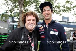 Daniel Ricciardo (AUS), Scuderia Toro Rosso and Leo Sayer (GBR), singer 18.03.2012. Formula 1 World Championship, Rd 1, Australian Grand Prix, Melbourne, Australia, Sunday