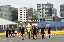 The Renault team walking the cicuit 14.03.2012. Formula 1 World Championship, Rd 1, Australian Grand Prix, Melbourne, Australia, Wednesday