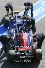 21.02.2012 Barcelona, Spain, Daniel Ricciardo (AUS), Scuderia Toro Rosso - Formula 1 Testing, day 1 - Formula 1 World Championship