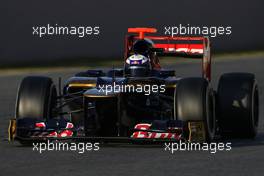22.02.2012, Barcelona, Spain, Daniel Ricciardo (AUS), Scuderia Toro Rosso   - Formula 1 Testing, day 2 - Formula 1 World Championship