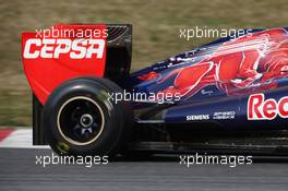 03.03.2012, Barcelona, Spain, Daniel Ricciardo (AUS), Scuderia Toro Rosso rear wing end plate - Formula 1 Testing, day 3 - Formula 1 World Championship