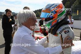 Bernie Ecclestone (GBR) and Narain Karthikeyan (IND), HRT Formula One Team  02.09.2012. Formula 1 World Championship, Rd 12, Belgian Grand Prix, Spa Francorchamps, Belgium, Race Day