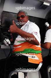 Dr. Vijay Mallya (IND) Sahara Force India F1 Team Owner celebrates fourth position for Nico Hulkenberg (GER) Sahara Force India F1. 02.09.2012. Formula 1 World Championship, Rd 12, Belgian Grand Prix, Spa Francorchamps, Belgium, Race Day