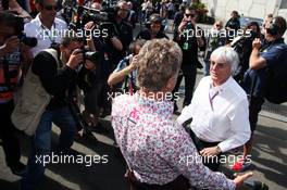 (L to R): Eddie Jordan (IRE) BBC Television Pundit with Bernie Ecclestone (GBR) CEO Formula One Group (FOM). 02.09.2012. Formula 1 World Championship, Rd 12, Belgian Grand Prix, Spa Francorchamps, Belgium, Race Day