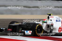 Sergio Perez (MEX) Sauber F1 Team C31  20.04.2012. Formula 1 World Championship, Rd 4, Bahrain Grand Prix, Sakhir, Bahrain, Practice Day