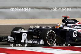 Pastor Maldonado (VEN) Williams F1 Team FW34  20.04.2012. Formula 1 World Championship, Rd 4, Bahrain Grand Prix, Sakhir, Bahrain, Practice Day