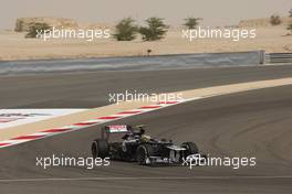 Bruno Senna (BRA) Williams F1 Team FW34  20.04.2012. Formula 1 World Championship, Rd 4, Bahrain Grand Prix, Sakhir, Bahrain, Practice Day