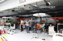 Sahara Force India F1 Team garage as they sat out the second practice session. 20.04.2012. Formula 1 World Championship, Rd 4, Bahrain Grand Prix, Sakhir, Bahrain, Practice Day