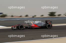 Lewis Hamilton (GBR) McLaren Mercedes MP4-27  20.04.2012. Formula 1 World Championship, Rd 4, Bahrain Grand Prix, Sakhir, Bahrain, Practice Day