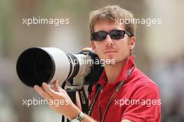 Laurent Charniaux (BEL) XPB Images Photographer. 20.04.2012. Formula 1 World Championship, Rd 4, Bahrain Grand Prix, Sakhir, Bahrain, Practice Day