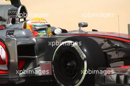 Lewis Hamilton (GBR) McLaren Mercedes MP4-27  20.04.2012. Formula 1 World Championship, Rd 4, Bahrain Grand Prix, Sakhir, Bahrain, Practice Day