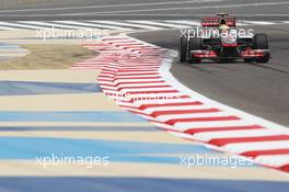 Lewis Hamilton (GBR) McLaren MP4/27. 20.04.2012. Formula 1 World Championship, Rd 4, Bahrain Grand Prix, Sakhir, Bahrain, Practice Day