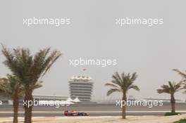 Sebastian Vettel (GER) Red Bull Racing RB8. 20.04.2012. Formula 1 World Championship, Rd 4, Bahrain Grand Prix, Sakhir, Bahrain, Practice Day
