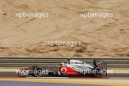 Lewis Hamilton (GBR) McLaren MP4/27. 20.04.2012. Formula 1 World Championship, Rd 4, Bahrain Grand Prix, Sakhir, Bahrain, Practice Day