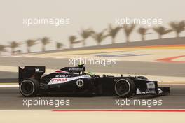 Bruno Senna (BRA) Williams FW34. 21.04.2012. Formula 1 World Championship, Rd 4, Bahrain Grand Prix, Sakhir, Bahrain, Qualifying Day