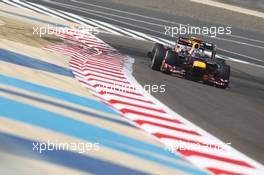 Sebastian Vettel (GER) Red Bull Racing RB8. 21.04.2012. Formula 1 World Championship, Rd 4, Bahrain Grand Prix, Sakhir, Bahrain, Qualifying Day