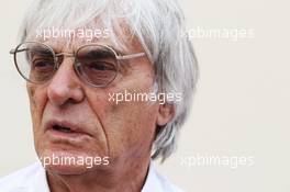 Bernie Ecclestone (GBR) CEO Formula One Group (FOM). 21.04.2012. Formula 1 World Championship, Rd 4, Bahrain Grand Prix, Sakhir, Bahrain, Qualifying Day