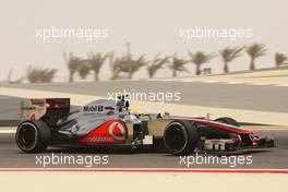 Lewis Hamilton (GBR) McLaren MP4/27. 21.04.2012. Formula 1 World Championship, Rd 4, Bahrain Grand Prix, Sakhir, Bahrain, Qualifying Day
