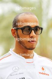 Lewis Hamilton (GBR) McLaren. 21.04.2012. Formula 1 World Championship, Rd 4, Bahrain Grand Prix, Sakhir, Bahrain, Qualifying Day