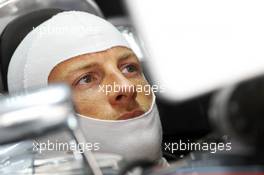 Jenson Button (GBR) McLaren MP4/27. 21.04.2012. Formula 1 World Championship, Rd 4, Bahrain Grand Prix, Sakhir, Bahrain, Qualifying Day