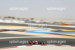 Sebastian Vettel (GER) Red Bull Racing RB8. 21.04.2012. Formula 1 World Championship, Rd 4, Bahrain Grand Prix, Sakhir, Bahrain, Qualifying Day