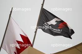 Bahrain and F1 flags. 19.04.2012. Formula 1 World Championship, Rd 4, Bahrain Grand Prix, Sakhir, Bahrain, Preparation Day