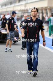 Mark Webber (AUS) Red Bull Racing. 19.04.2012. Formula 1 World Championship, Rd 4, Bahrain Grand Prix, Sakhir, Bahrain, Preparation Day