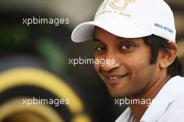 Narain Karthikeyan (IND) Hispania Racing F1 Team (HRT). 19.04.2012. Formula 1 World Championship, Rd 4, Bahrain Grand Prix, Sakhir, Bahrain, Preparation Day