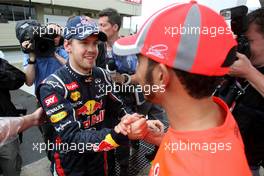 Sebastian Vettel (GER), Red Bull Racing and Lewis Hamilton (GBR), McLaren Mercedes  25.11.2012. Formula 1 World Championship, Rd 20, Brazilian Grand Prix, Sao Paulo, BRA, Race Day