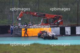 Romain Grosjean (FRA) Lotus F1 E20 crashed out of the race. 25.11.2012. Formula 1 World Championship, Rd 20, Brazilian Grand Prix, Sao Paulo, Brazil, Race Day.