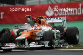 Nico Hulkenberg (GER), Sahara Force India Formula One Team and Lewis Hamilton (GBR), McLaren Mercedes  25.11.2012. Formula 1 World Championship, Rd 20, Brazilian Grand Prix, Sao Paulo, BRA, Race Day
