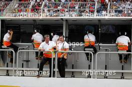 (L to R): Otmar Szafnauer (USA) Sahara Force India F1 Chief Operating Officer and Andy Stevenson (GBR) Sahara Force India F1 Team Manager on the pit gantry. 24.11.2012. Formula 1 World Championship, Rd 20, Brazilian Grand Prix, Sao Paulo, Brazil, Qualifying Day.