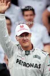 Michael Schumacher (GER) Mercedes AMG F1 at a farewell to F1 team photograph. 25.11.2012. Formula 1 World Championship, Rd 20, Brazilian Grand Prix, Sao Paulo, Brazil, Race Day.