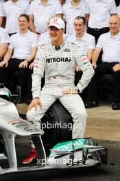 Michael Schumacher (GER) Mercedes AMG F1  at a farewell to F1 team photograph. 25.11.2012. Formula 1 World Championship, Rd 20, Brazilian Grand Prix, Sao Paulo, Brazil, Race Day.