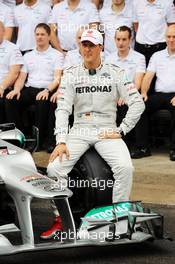 Michael Schumacher (GER) Mercedes AMG F1  at a farewell to F1 team photograph. 25.11.2012. Formula 1 World Championship, Rd 20, Brazilian Grand Prix, Sao Paulo, Brazil, Race Day.