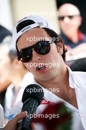 Sergio Perez (MEX) Sauber. 22.11.2012. Formula 1 World Championship, Rd 20, Brazilian Grand Prix, Sao Paulo, Brazil, Preparation Day.