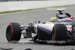 Bruno Senna (BRA) Williams FW34 crashes into the Champions' Wall in the second practice session. 08.06.2012. Formula 1 World Championship, Rd 7, Canadian Grand Prix, Montreal, Canada, Practice Day