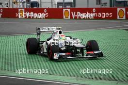 Sergio Perez (MEX) Sauber runs wide at the final chicane. 08.06.2012. Formula 1 World Championship, Rd 7, Canadian Grand Prix, Montreal, Canada, Practice Day