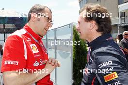 (L to R): Stefano Domenicali (ITA) Ferrari General Director with Christian Horner (GBR) Red Bull Racing Team Principal. 09.06.2012. Formula 1 World Championship, Rd 7, Canadian Grand Prix, Montreal, Canada, Qualifying Day