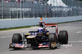 Daniel Ricciardo (AUS) Scuderia Toro Rosso STR7. 09.06.2012. Formula 1 World Championship, Rd 7, Canadian Grand Prix, Montreal, Canada, Qualifying Day
