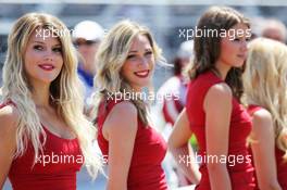 Grid girls on the drivers parade. 10.06.2012. Formula 1 World Championship, Rd 7, Canadian Grand Prix, Montreal, Canada, Race Day