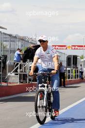 Michael Schumacher (GER) Mercedes AMG F1 on a bicycle. 07.06.2012. Formula 1 World Championship, Rd 7, Canadian Grand Prix, Montreal, Canada, Preparation Day