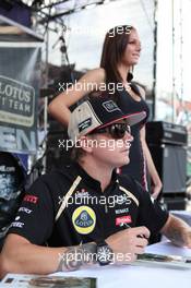 Kimi Raikkonen, Lotus Renault F1 Team visits the fans in Downtown montreal  07.06.2012. Formula 1 World Championship, Rd 7, Canadian Grand Prix, Montreal, Canada, Preparation Day