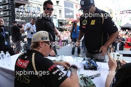 Kimi Raikkonen, Lotus Renault F1 Team visits the fans in Downtown montreal  07.06.2012. Formula 1 World Championship, Rd 7, Canadian Grand Prix, Montreal, Canada, Preparation Day