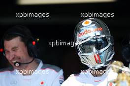 McLaren mechanics. 07.06.2012. Formula 1 World Championship, Rd 7, Canadian Grand Prix, Montreal, Canada, Preparation Day