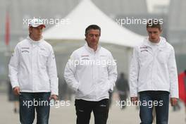 (L to R): Nico Hulkenberg (GER) Sahara Force India F1 with Andy Stevenson (GBR) Sahara Force India F1 Team Manager and Paul di Resta (GBR) Sahara Force India F1. 13.04.2012. Formula 1 World Championship, Rd 3, Chinese Grand Prix, Shanghai, China, Practice Day