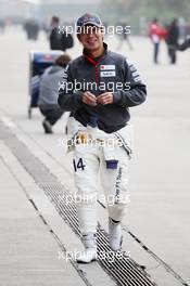 Kamui Kobayashi (JPN) Sauber. 13.04.2012. Formula 1 World Championship, Rd 3, Chinese Grand Prix, Shanghai, China, Practice Day